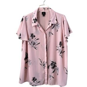 Worthington Woman Blouse Pink with Black Flowers Size 1X Flutter Sleeves Flowing